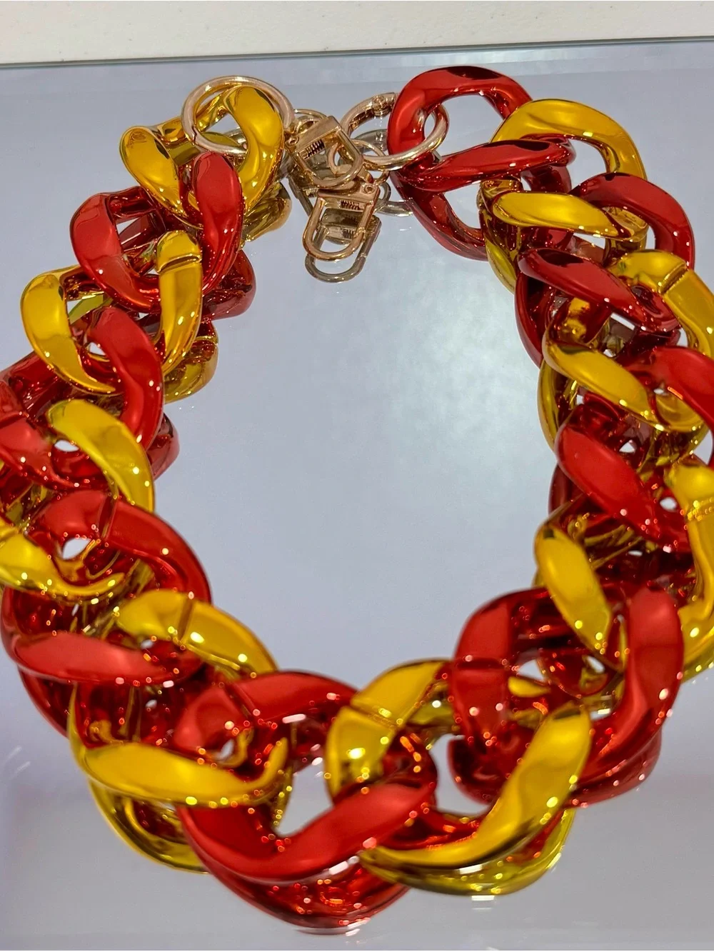New Acrylic Metallic Red/Gold Bag Chain 18 inches